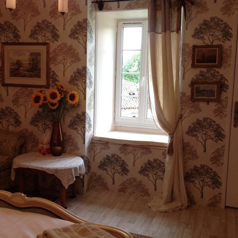 לינה וארוחת בוקר Chanteloup  Wisteria House מראה חיצוני תמונה